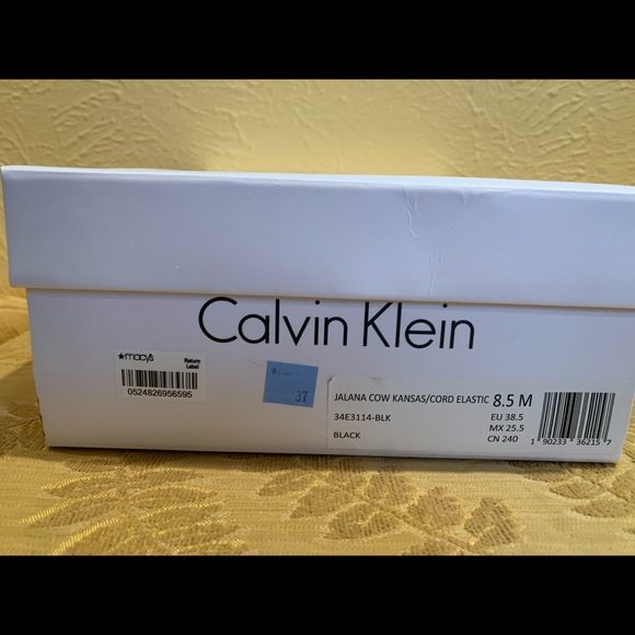 Calvin Klein booties! - Picture 6 of 7